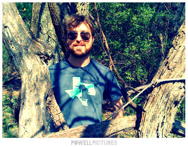 engagement session, couple in love, dallas wedding photographer, indie alternative photo session, iPhone apps, iPhone Camera, outdoor portrait session, toy camera. (6) engagement session, couple in love, dallas wedding photographer, indie alternative photo session, iPhone apps, iPhone Camera, outdoor portrait session, toy camera. (6)