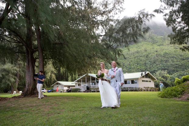 Real Wedding, Wedding Photography, Hawaii Wedding, Bride and Groom, Melissa Dunstan Photography (22) Real Wedding, Wedding Photography, Hawaii Wedding, Bride and Groom, Melissa Dunstan Photography (22)
