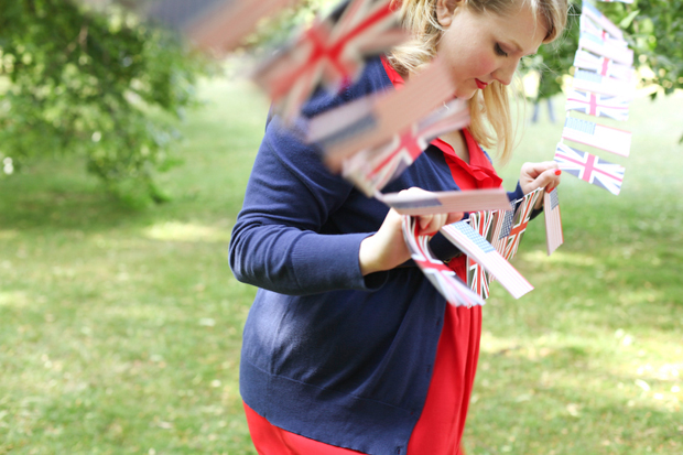 Celine Chaplin, Wedding Photographer, London, Couple Photography, British Themed, Marry You Me, Annie and Brandon, Picnic, Red White and Blue (12) Celine Chaplin, Wedding Photographer, London, Couple Photography, British Themed, Marry You Me, Annie and Brandon, Picnic, Red White and Blue (12)