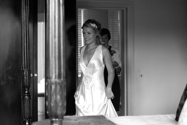 Fiona Kelly Wedding Photography, Wedding Photographer London, Wedding Photography London, Reportage Photography, Contemporary Photography, Bride and Groom, Couple in Love, Getting Married, Wedding Planning (8) Fiona Kelly Wedding Photography, Wedding Photographer London, Wedding Photography London, Reportage Photography, Contemporary Photography, Bride and Groom, Couple in Love, Getting Married, Wedding Planning (8)