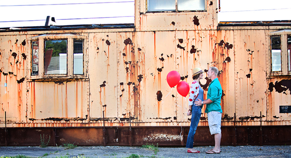 Engagement Shoot, E-Shoot, Couple Shoot, Love Shoot, Couple Photography, Wedding Photography, Urban, Fun, Balloons, Red (9) Engagement Shoot, E-Shoot, Couple Shoot, Love Shoot, Couple Photography, Wedding Photography, Urban, Fun, Balloons, Red (9)
