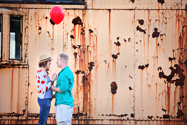 Engagement Shoot, E-Shoot, Couple Shoot, Love Shoot, Couple Photography, Wedding Photography, Urban, Fun, Balloons, Red (6) Engagement Shoot, E-Shoot, Couple Shoot, Love Shoot, Couple Photography, Wedding Photography, Urban, Fun, Balloons, Red (6)