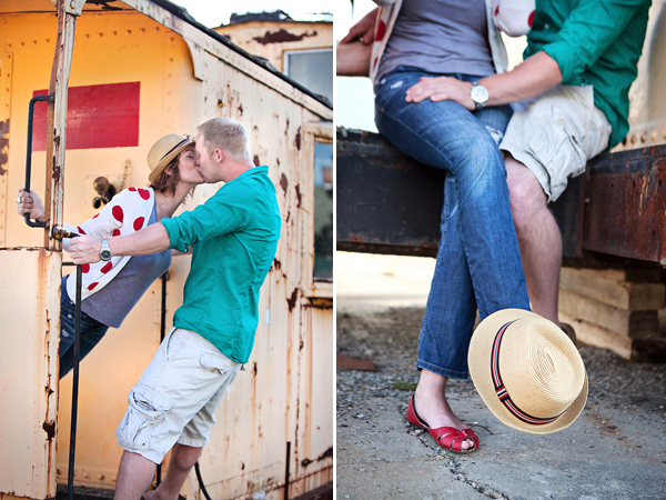 Engagement Shoot, E-Shoot, Couple Shoot, Love Shoot, Couple Photography, Wedding Photography, Urban, Fun, Balloons, Red (4) Engagement Shoot, E-Shoot, Couple Shoot, Love Shoot, Couple Photography, Wedding Photography, Urban, Fun, Balloons, Red (4)