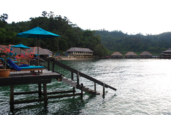 travel, honeymoon, luxury holiday, Borneo, South East Asia, Malaysia, Bunga Raya Resort and Spa, Guyana Eco Resort (9) travel, honeymoon, luxury holiday, Borneo, South East Asia, Malaysia, Bunga Raya Resort and Spa, Guyana Eco Resort (9)