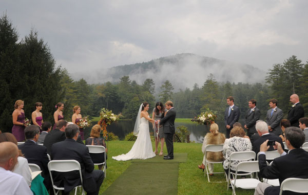 real wedding, wedding photography, mountain wedding, outdoors wedding, wet weather wedding, rustic chic wedding, Whitmeyer Photography (12) real wedding, wedding photography, mountain wedding, outdoors wedding, wet weather wedding, rustic chic wedding, Whitmeyer Photography (12)