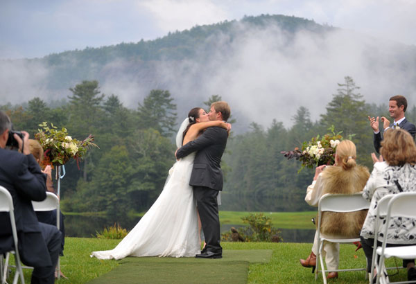 real wedding, wedding photography, mountain wedding, outdoors wedding, wet weather wedding, rustic chic wedding, Whitmeyer Photography (11) real wedding, wedding photography, mountain wedding, outdoors wedding, wet weather wedding, rustic chic wedding, Whitmeyer Photography (11)