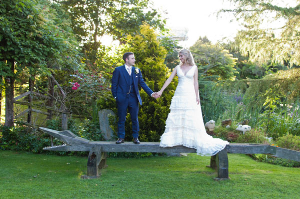 real wedding, wedding photography, lace details, vintage inspired wedding, graceful wedding, church wedding, marquee reception, pastel colours, Flaxbourne Gardens, Nigel Edgecombe Photography (8) real wedding, wedding photography, lace details, vintage inspired wedding, graceful wedding, church wedding, marquee reception, pastel colours, Flaxbourne Gardens, Nigel Edgecombe Photography (8)