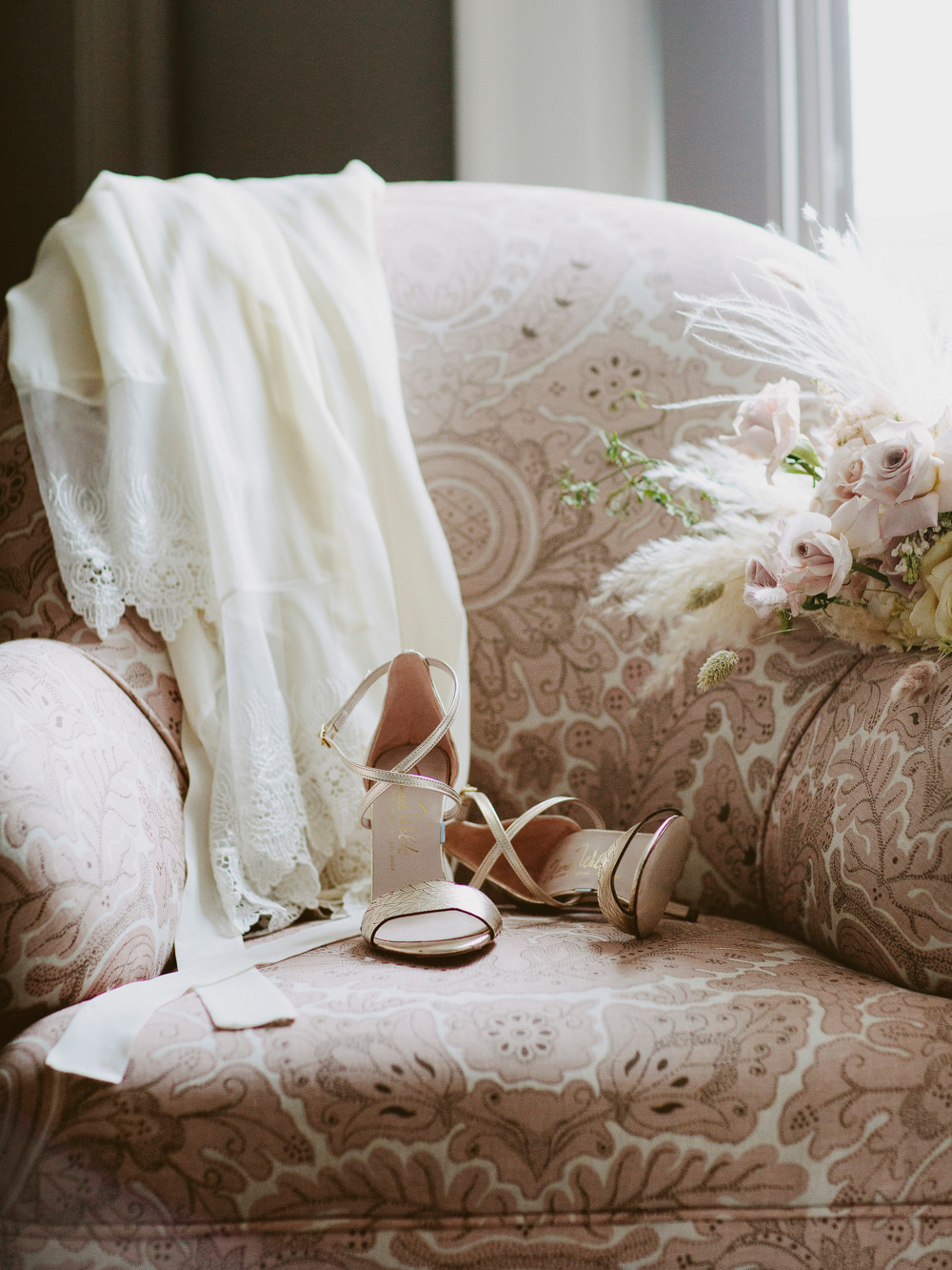 Zac Posen Bridalwear, Brand Shoot, Branding Shoot, Editorial Shoot, Pocketful of Dreams, Iscoyd Park, David Jenkins, Luxury Wedding, Understated Glamour wedding, Organic Wedding, Joseph Massie Flowers, Blush Pink Wedding, Modern Wedding, bridal musings Zac Posen Bridalwear, Brand Shoot, Branding Shoot, Editorial Shoot, Pocketful of Dreams, Iscoyd Park, David Jenkins, Luxury Wedding, Understated Glamour wedding, Organic Wedding, Joseph Massie Flowers, Blush Pink Wedding, Modern Wedding, bridal musings