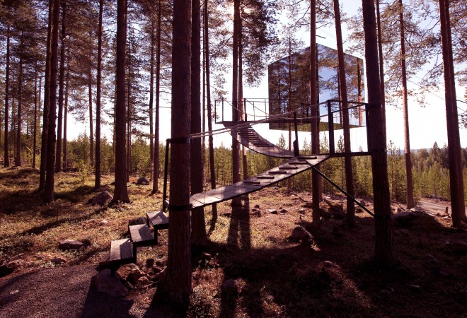 1054568-treehotel-harads-sweden