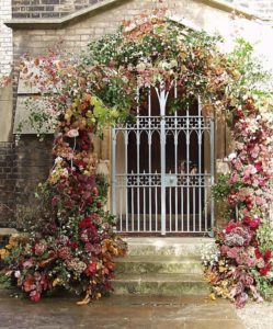 Stylish Wedding Ceremony, Style the Aisle, Ceremony ideas, Wedding Aisle ideas, Aisle Meadow, Aisle backdrop, Ceremony Backdrop, Pocketful of Dreams, Uk wedding planner, Wedding Planning, Wedding Stylist, Love My Dress, Personal Wedding