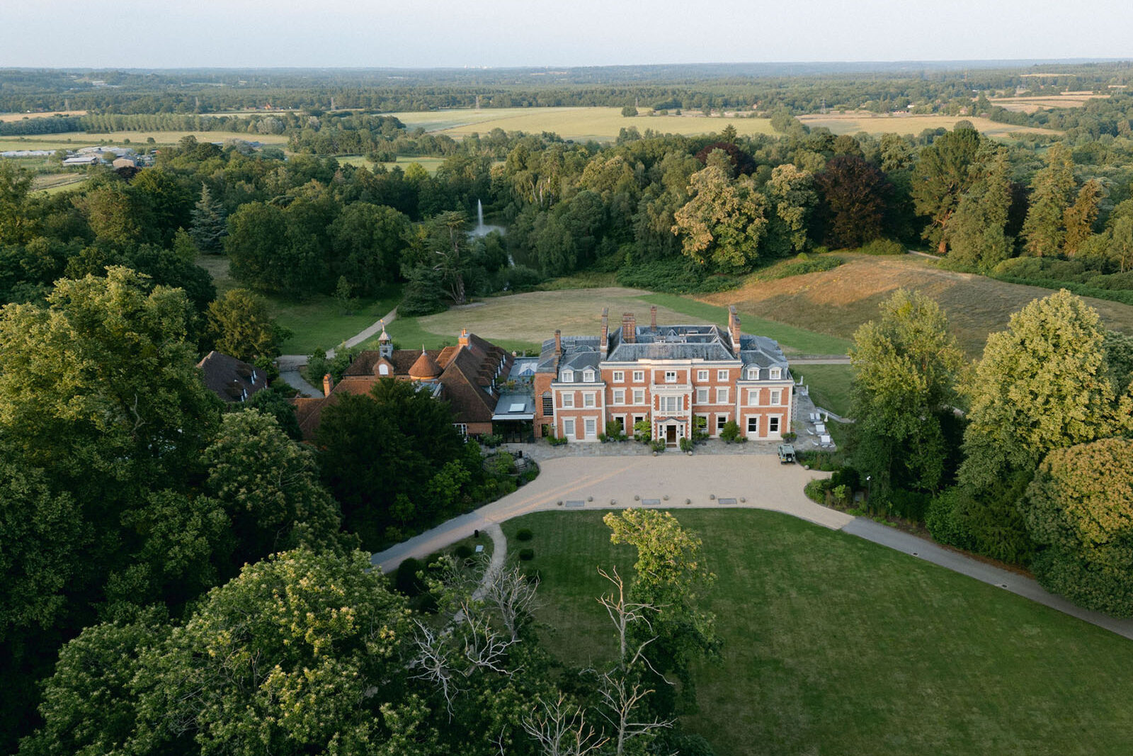 Heckfield Place Wedding Planner, Luxury Wedding Planner, Cotswolds, London & UK, Pocketful of dreams, Luxury wedding planner, Wedding Planner Cotswolds, London, UK, Best Wedding Planners, Heckfield Place, Marquee Wedding, Indian Wedding