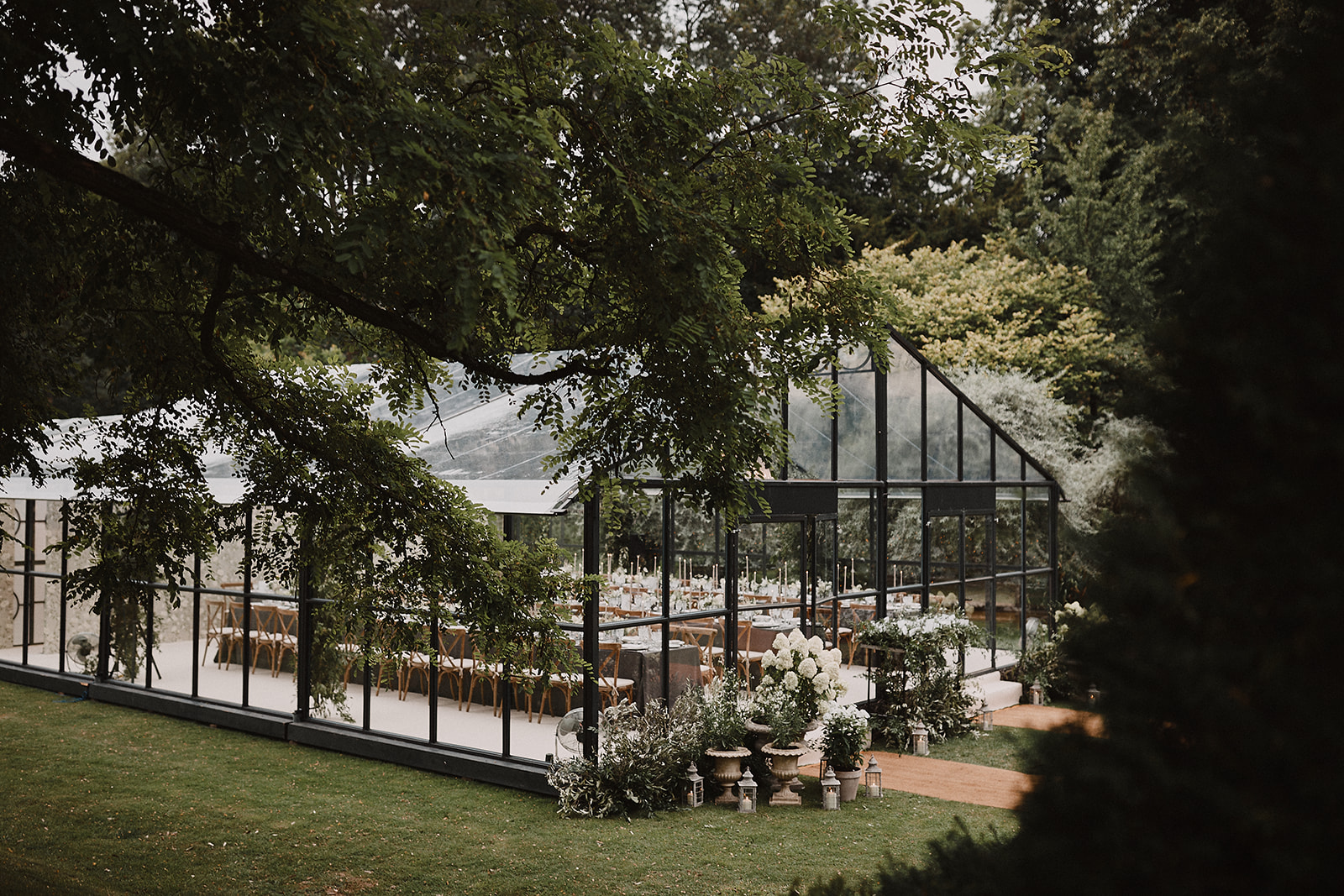 Glasshouse Wedding, Cornwell Manor, Pocketful of Dreams, Benjamin Wheeler, PBI Marquee, Cotswolds Wedding