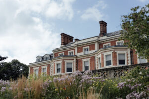 Heckfield Place, Luxury Event, Pocketful of dreams, Event Styling, Greek Lunch, Fredrik Ferrier, Tablescape, Outdoor Summer Party, Matt Porteous, Kitten Grayson, Skye Gyngell