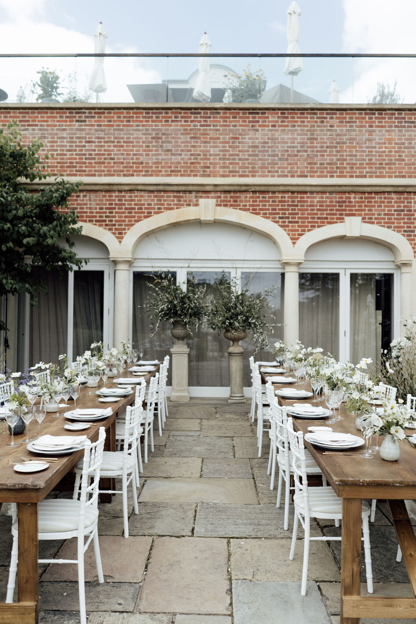 Heckfield Place, Luxury Event, Pocketful of dreams, Event Styling, Greek Lunch, Fredrik Ferrier, Tablescape, Outdoor Summer Party, Matt Porteous, Kitten Grayson, Skye Gyngell