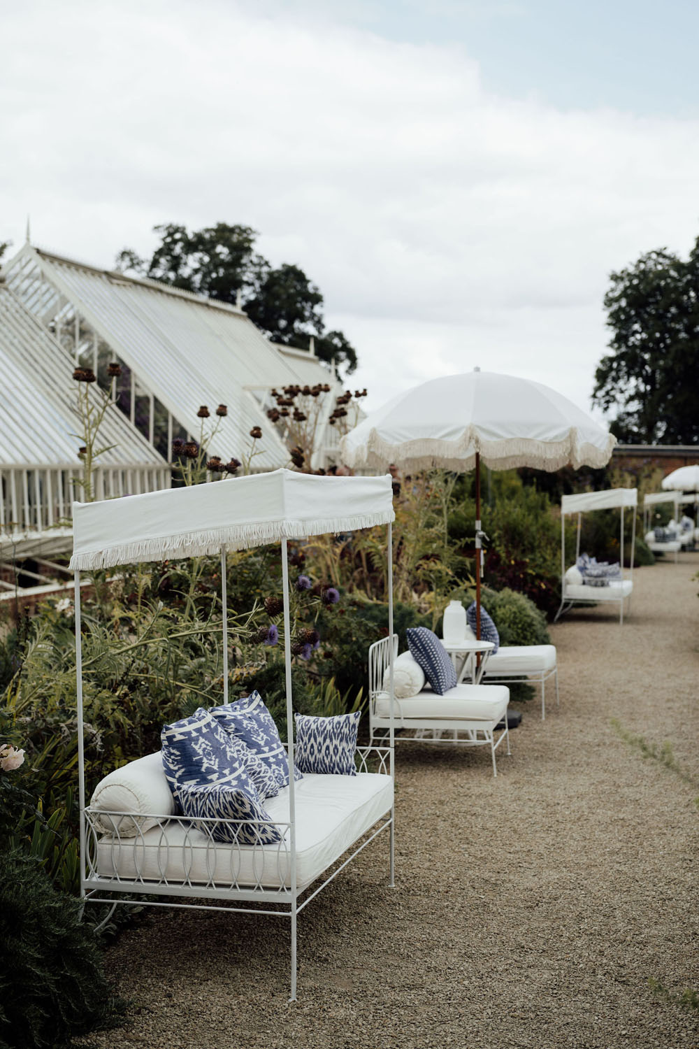 Heckfield Place, Luxury Event, Pocketful of dreams, Event Styling, 60th Birthday, Tablescape, Sunday Brunch Party, Matt Porteous, Kitten Grayson, Skye Gyngell, White and blue party