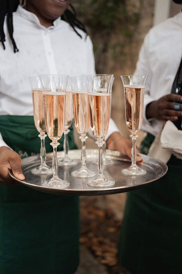 Cotswolds rehearsal dinner, Cotswolds wedding weekend, Cornwell Manor wedding, Cotswolds Destination Wedding, wedding rehearsal dinner, alfresco wedding dinner, asado wedding catering, Salsa Rose, Pocketful of Dreams, Cornwell Manor planner, Luxury Wedding Planner, Cotswolds Wedding Planner, Dos Mas En La Mesa, Swallows and Damsons