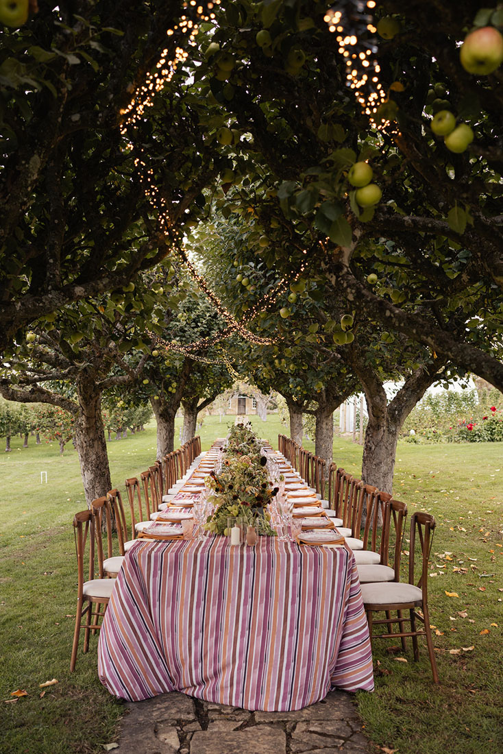 Cotswolds rehearsal dinner, Cotswolds wedding weekend, Cornwell Manor wedding, Cotswolds Destination Wedding, wedding rehearsal dinner, alfresco wedding dinner, asado wedding catering, Salsa Rose, Pocketful of Dreams, Cornwell Manor planner, Luxury Wedding Planner, Cotswolds Wedding Planner, Dos Mas En La Mesa, Swallows and Damsons